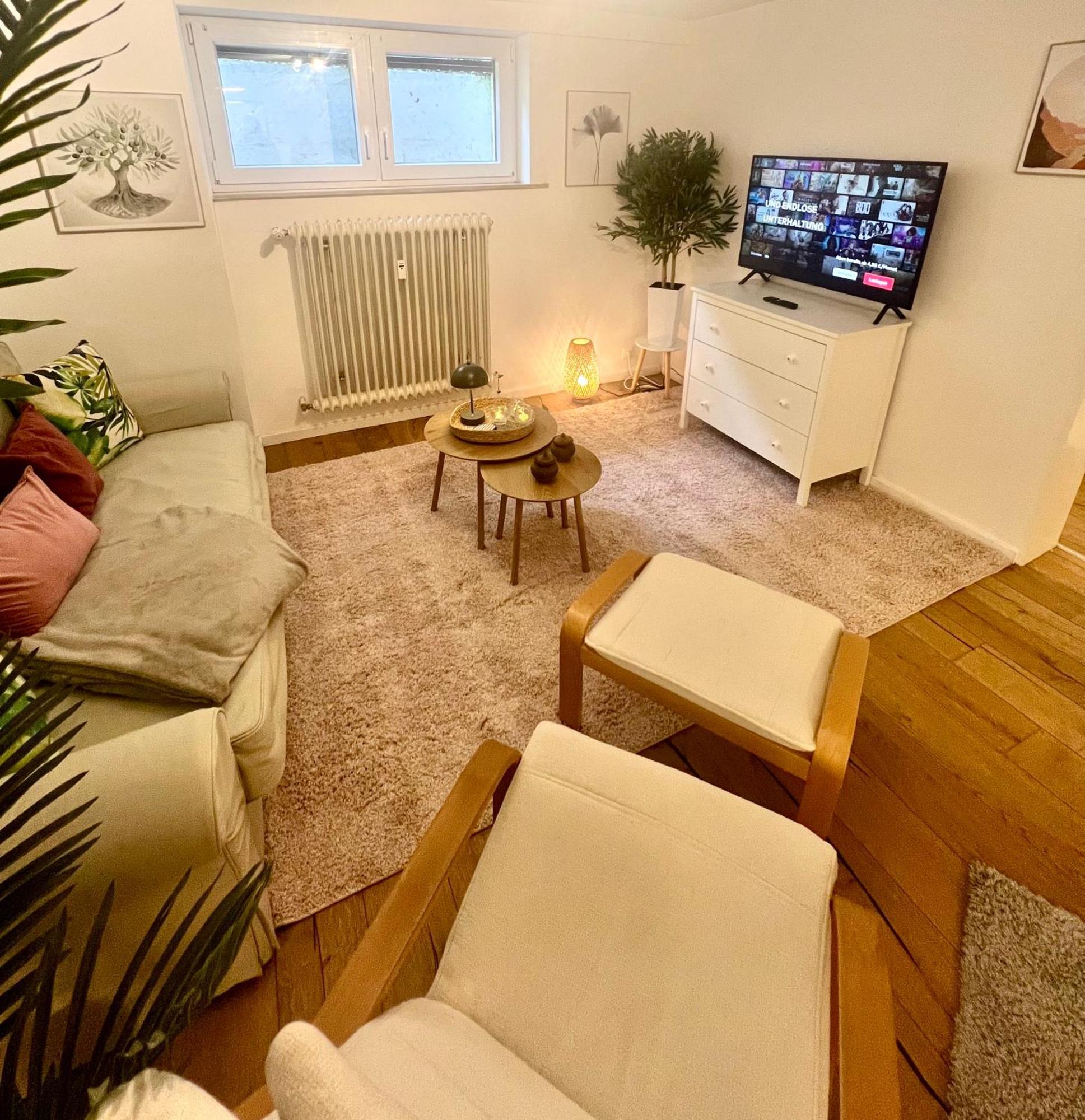 Gemuetliche Souterrain Wohnung Neben Der Universitaetsklinik In Homburg Хомбург Экстерьер фото