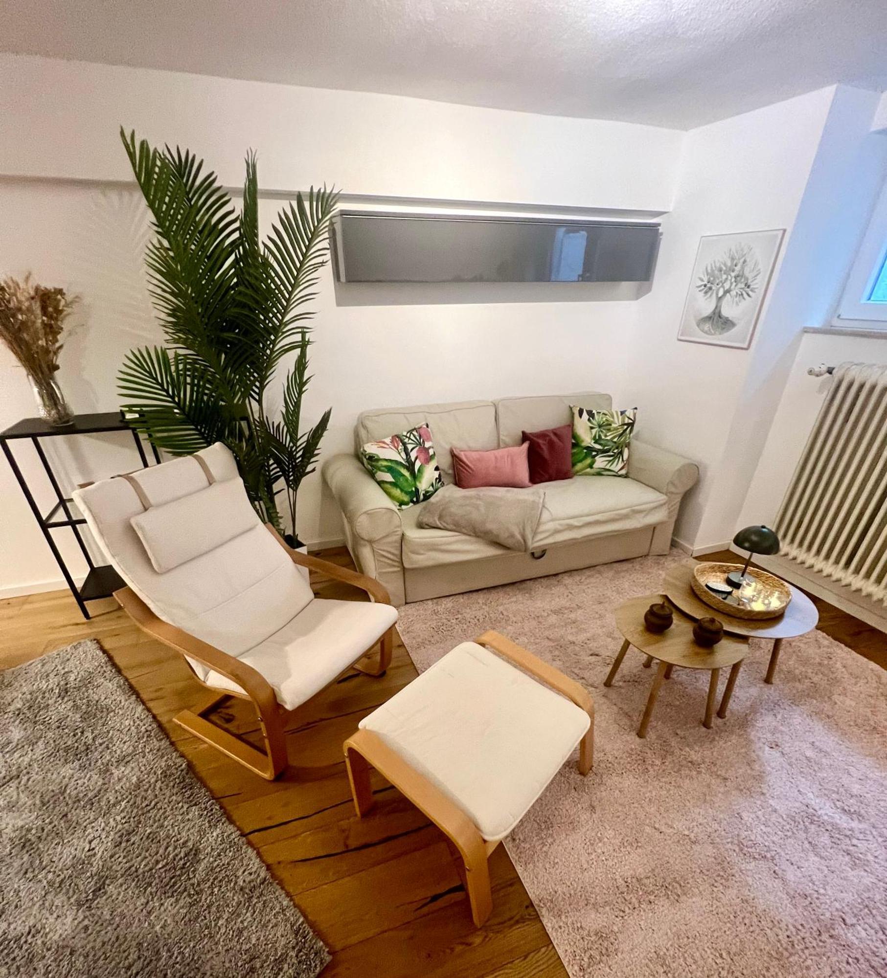 Gemuetliche Souterrain Wohnung Neben Der Universitaetsklinik In Homburg Хомбург Экстерьер фото